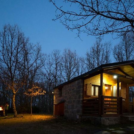 Cabanas Vallecino Manzanal de los Infantes ภายนอก รูปภาพ