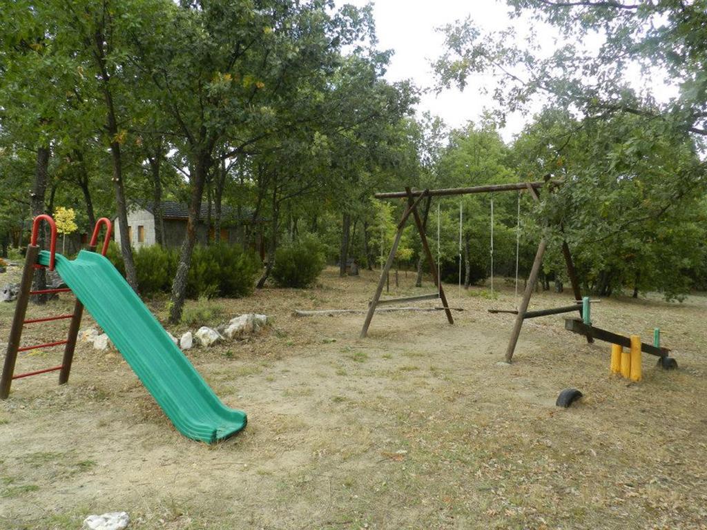 Cabanas Vallecino Manzanal de los Infantes ภายนอก รูปภาพ