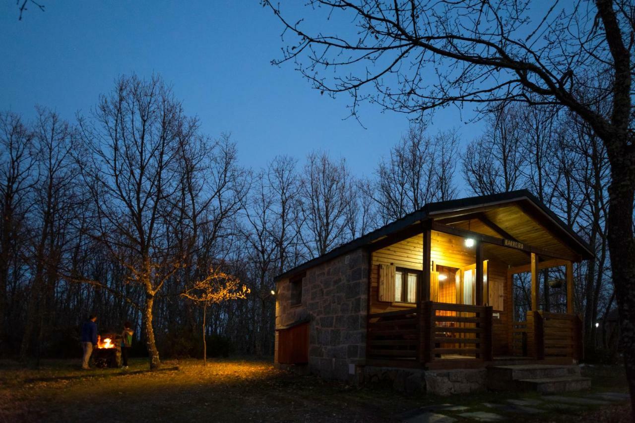 Cabanas Vallecino Manzanal de los Infantes ภายนอก รูปภาพ