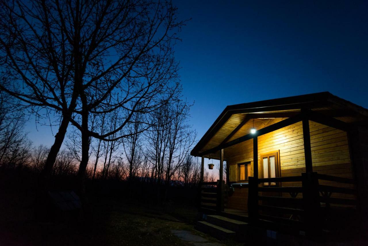 Cabanas Vallecino Manzanal de los Infantes ภายนอก รูปภาพ